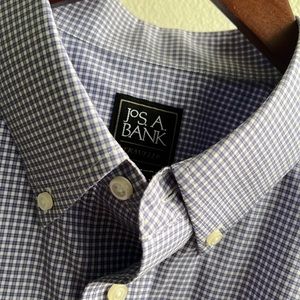 16. Jos. A. Bank Tailored Fit Long Sleeve Plaid